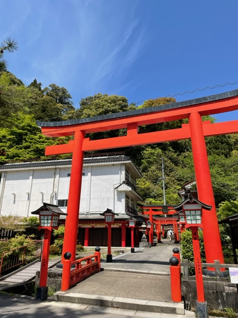 津和野の太鼓谷稲荷神社に行きました。